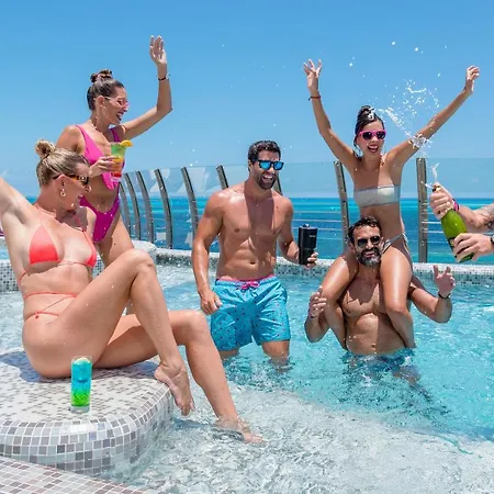 Temptation At The Tower Cancun Resort (Adults Only) Exterior foto