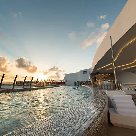 Temptation At The Tower Cancun Resort (Adults Only) Exterior foto